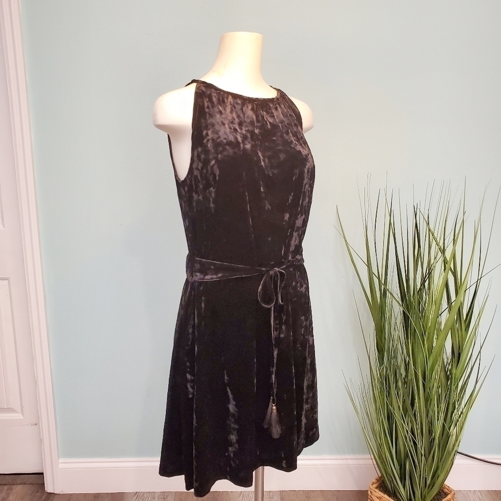 lysse Women's Crushed Velvet Willa Dress S… - Picture 2 of 7